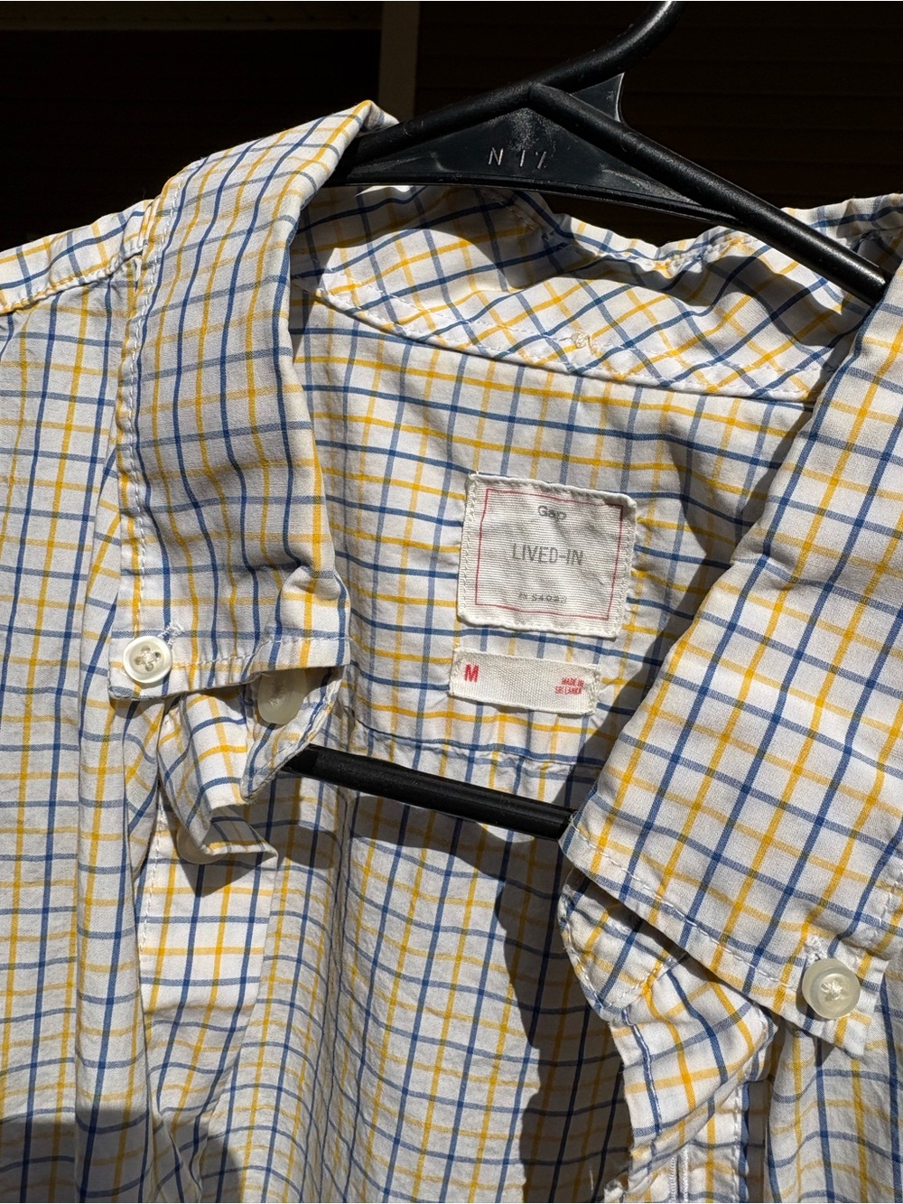 GAP Lived-In Men’s Button-Down Shirt — White with Blue and Yellow Plaid